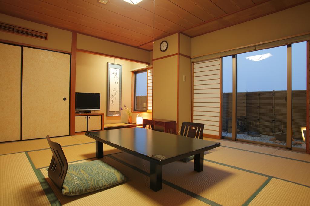 Kaike Kikunoya Hotel Yonago Room photo